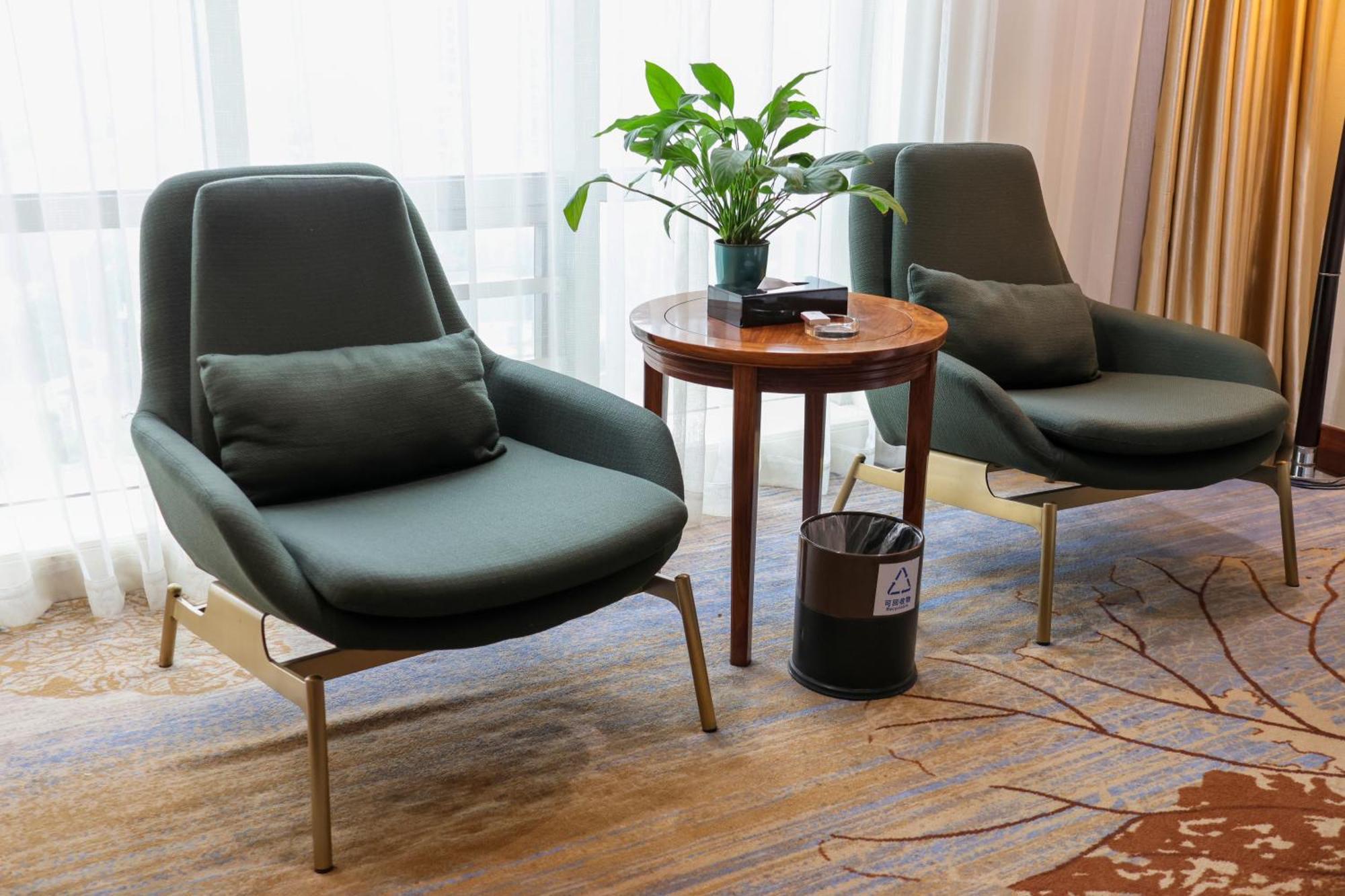 Gladden Hotel Jiangmen Eksteriør billede