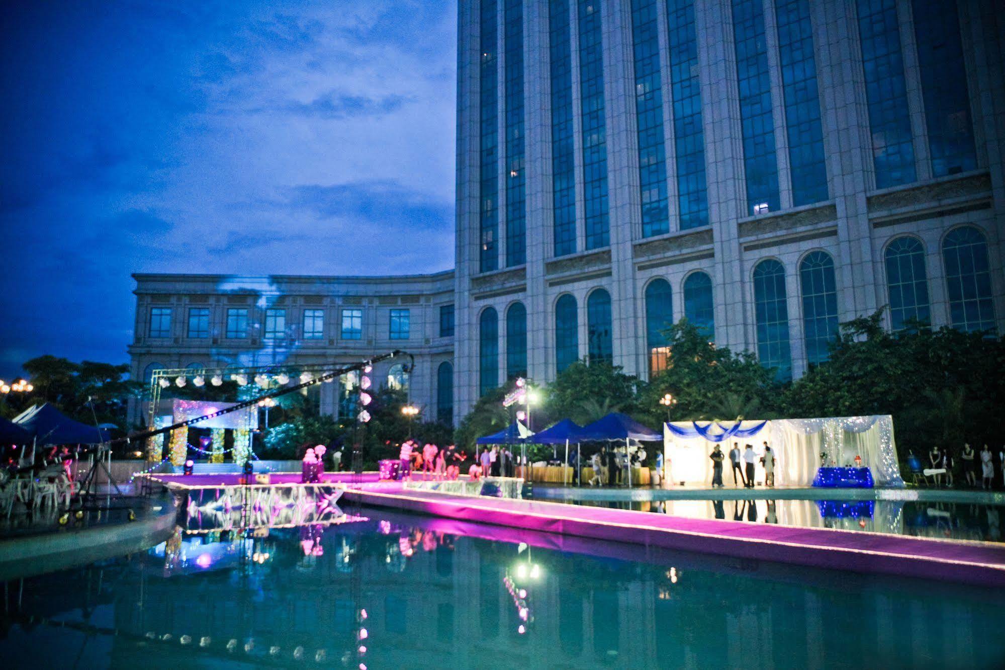 Gladden Hotel Jiangmen Eksteriør billede