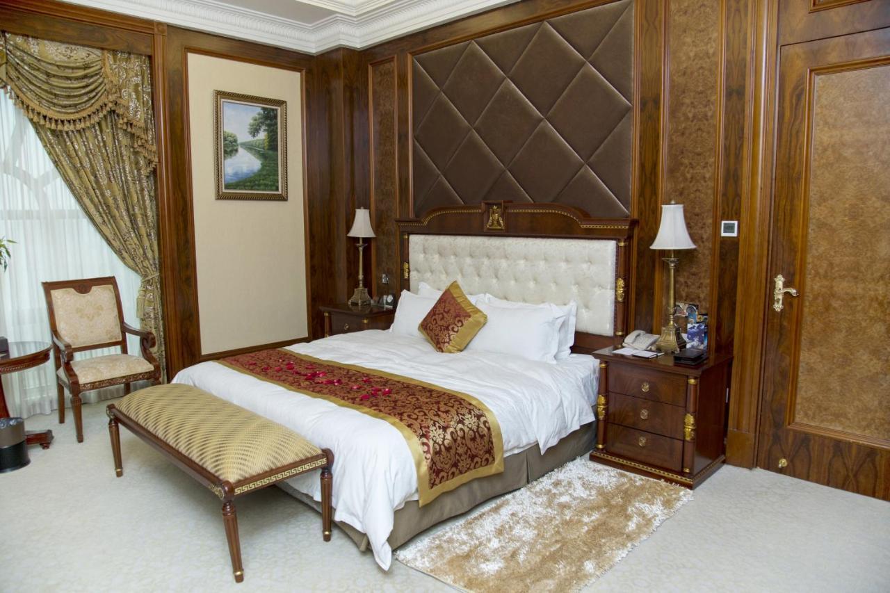 Gladden Hotel Jiangmen Eksteriør billede