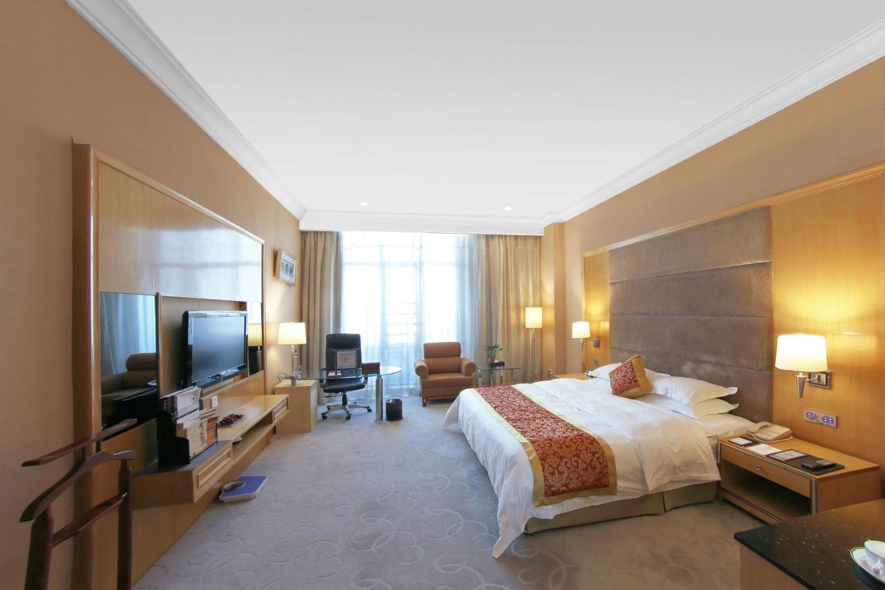 Gladden Hotel Jiangmen Eksteriør billede