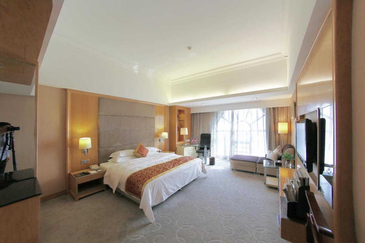 Gladden Hotel Jiangmen Eksteriør billede
