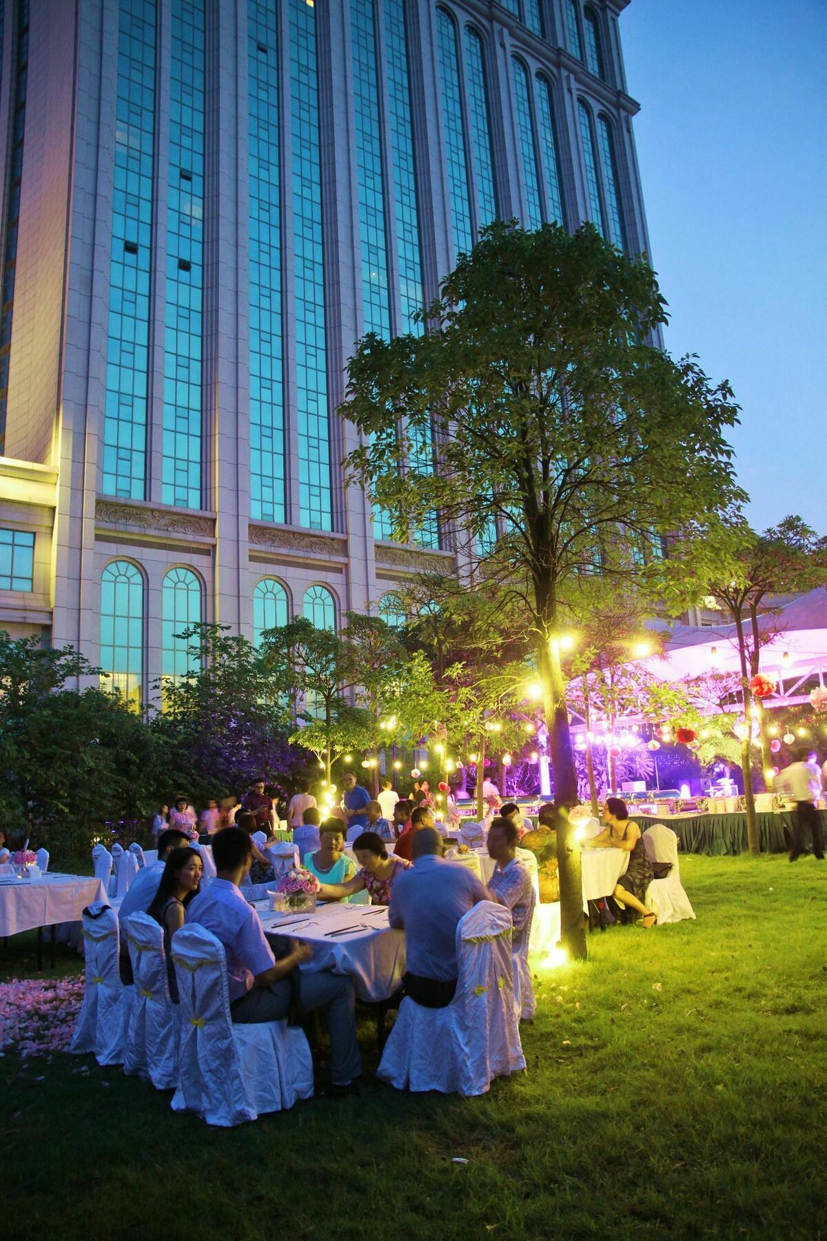 Gladden Hotel Jiangmen Eksteriør billede